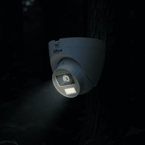 دوربین داهوا HAC-HDW1200CLQP-IL-A – 2MP با نور سفید و PoC برای ضبط رنگی در شب